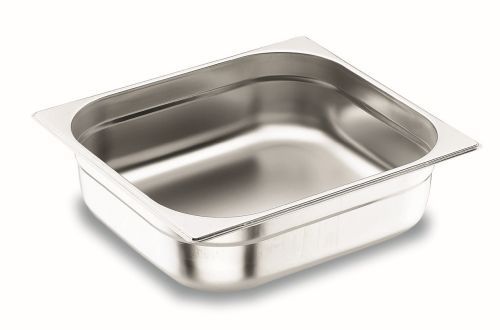 Bac gastronorme plein inox 18/10 - ép 8/10ème - GN 2/1 - hauteur 200 mm - 650x530 mm Bac gastronorme plein inox 18/10 - ép 8/10ème - GN 2/1 - hauteur 200 mm - 650x530 mm