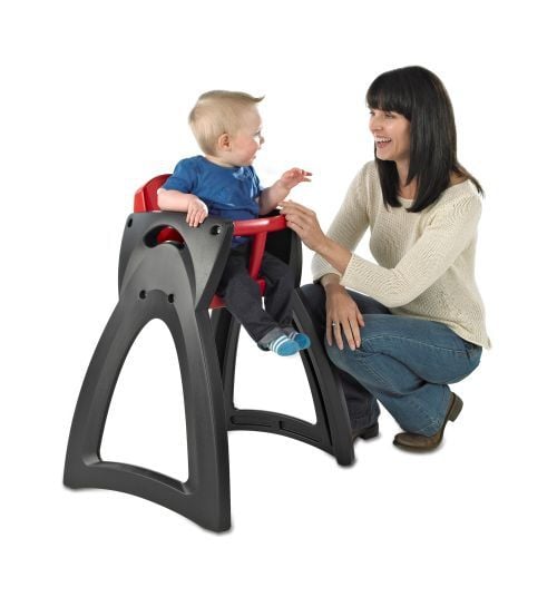 Chaise haute enfant super légère pour les professionnels