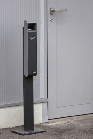 Collecteur de mégots compact sur pied fonctionnel