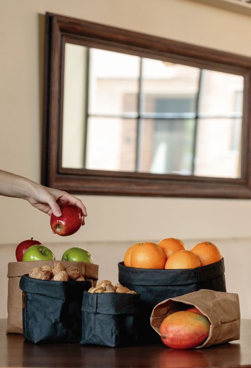 Corbeilles à fruits et noix en fibres naturelles
