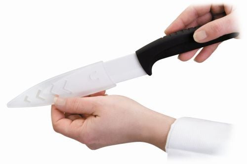 Couteau en céramique avec étui de protection