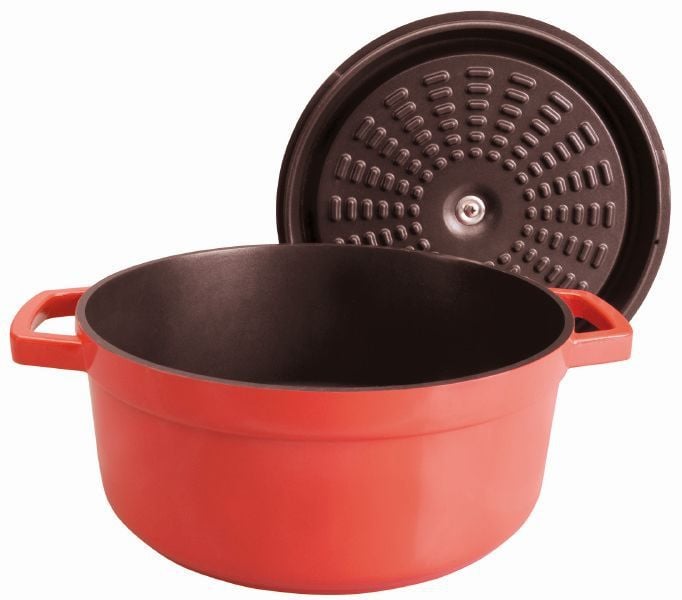 Faitout en aluminium avec couvercle judicieux