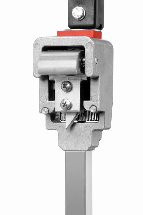 Lame inox sur ouvre boîtes inox professionnel