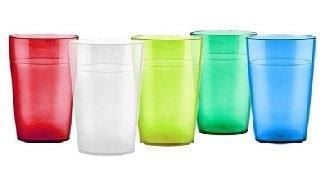 Verres colorés résistants sans BPA pour EHPAD et écoles