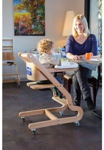 Chaise haute pour enfant en bois de hêtre avec 4 roulettes