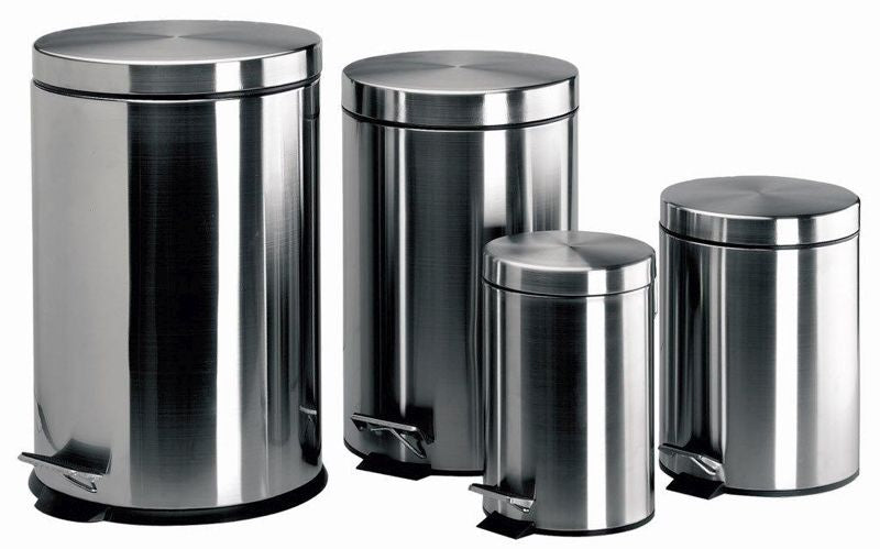 Poubelles à pédale en inox