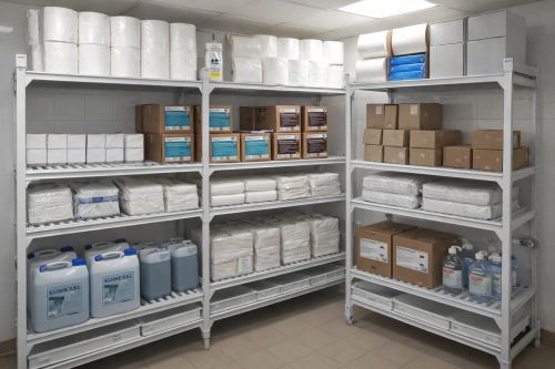 Rayonnage alimentaire anti microbien avec bacs de rétention